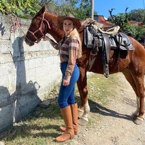 Meet your Posher, Shaddai